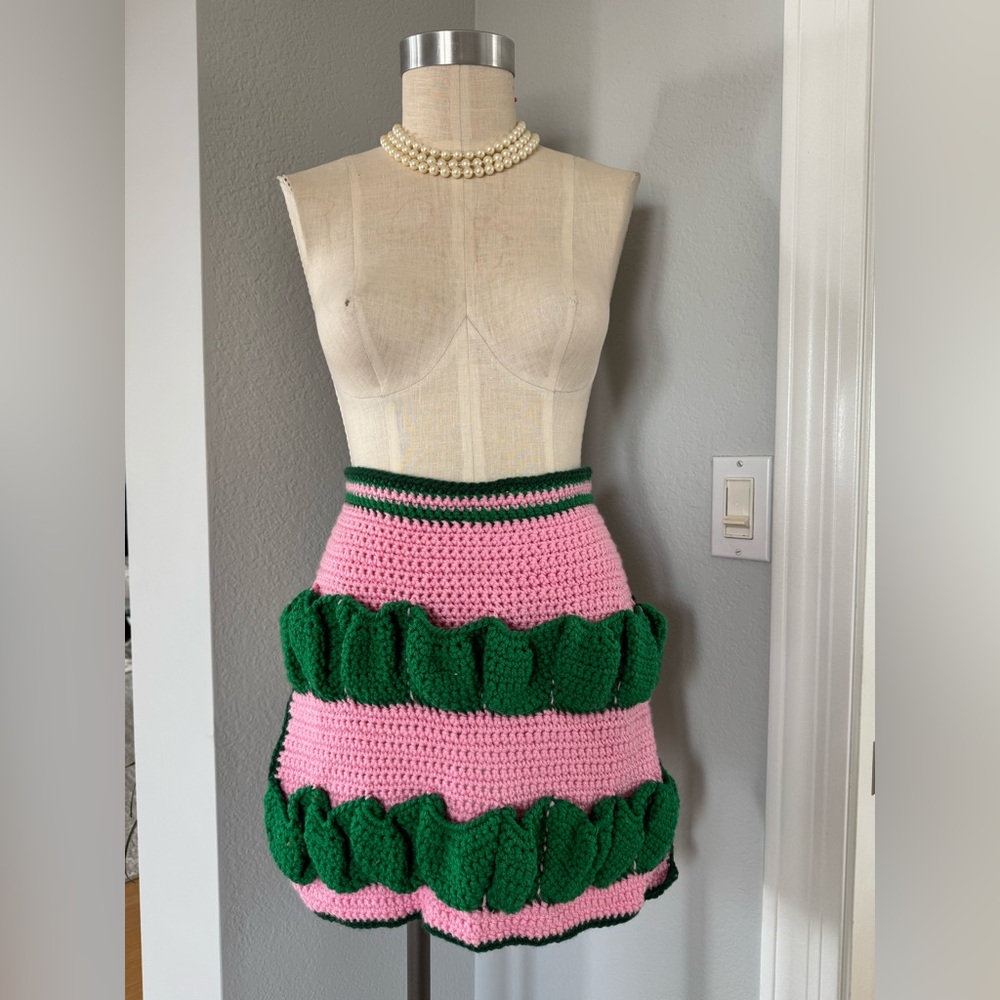 Handmade 16 Pocket Apron - Picture 2 of 5